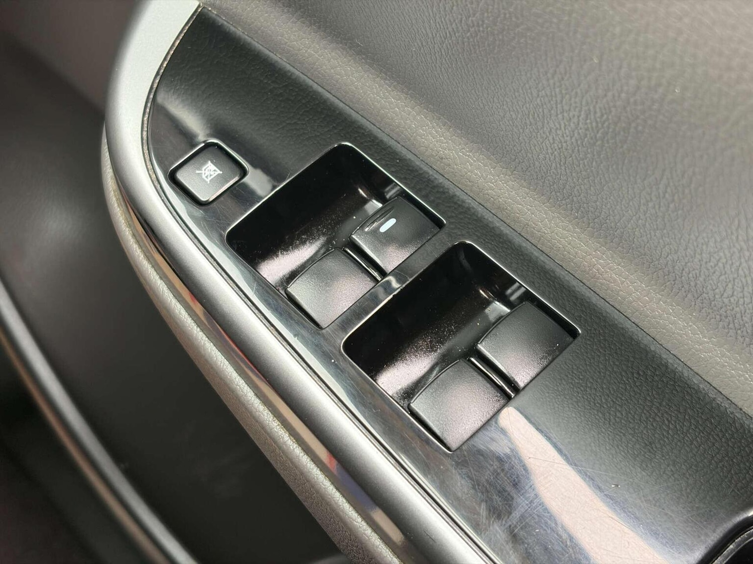 Used Mitsubishi L200 2017 for sale - 78018375: Photo 26