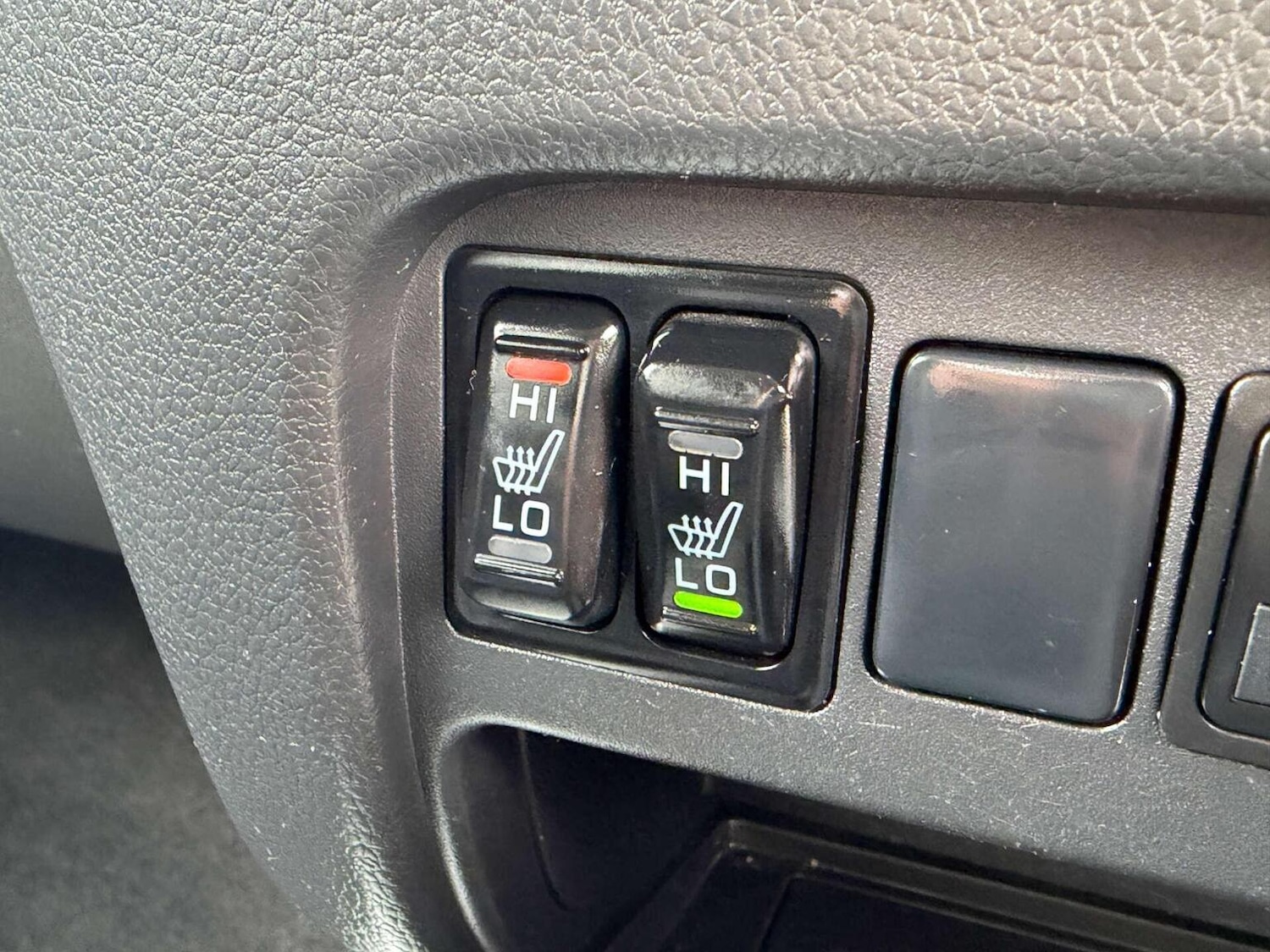 Used Mitsubishi L200 2017 for sale - 78018375: Photo 37