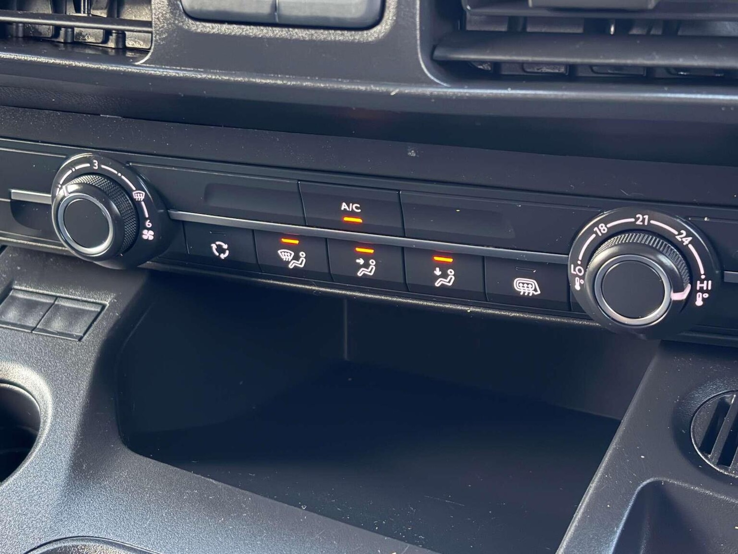 Used Vauxhall Combo 2020 for sale - 76968574: Photo 28