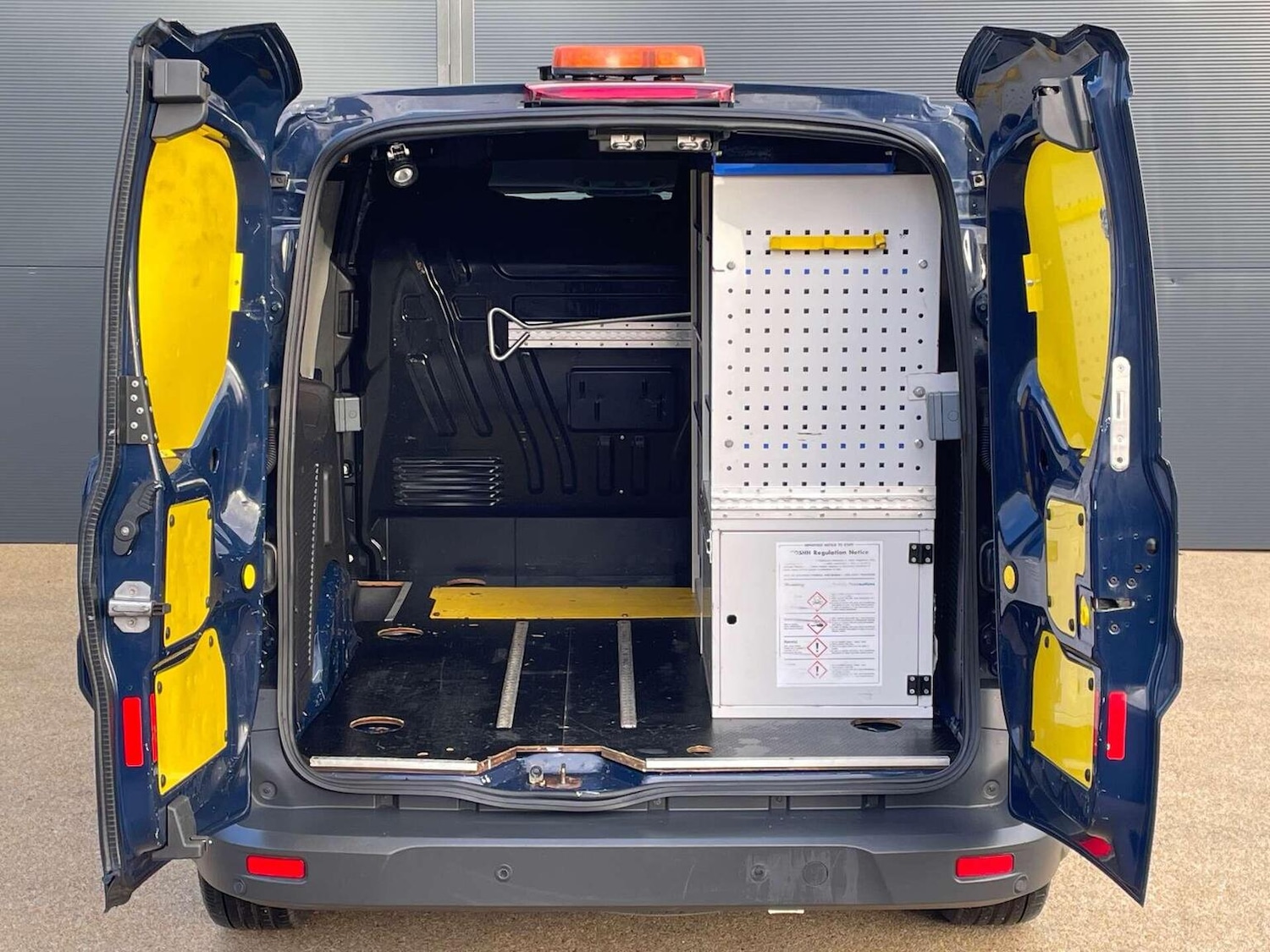 Used Ford Transit Connect 2017 for sale - 76431047: Photo 13