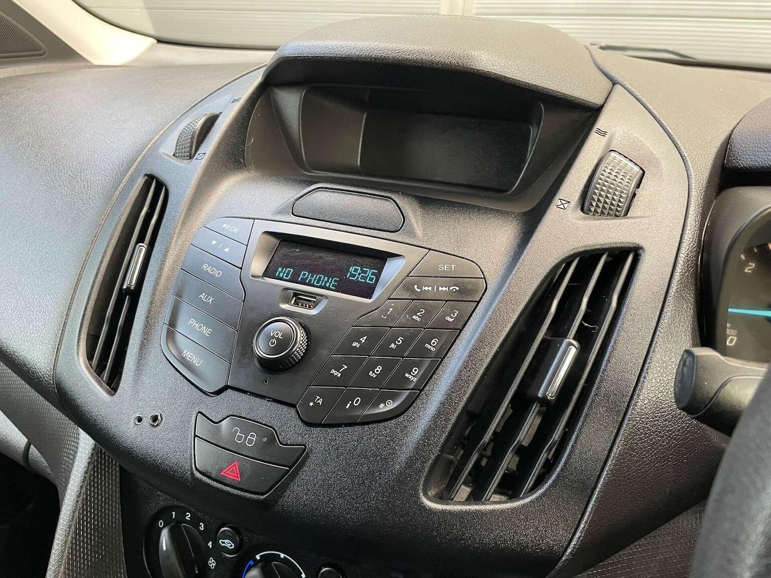 Used Ford Transit Connect 2017 for sale - 76431047: Photo 35