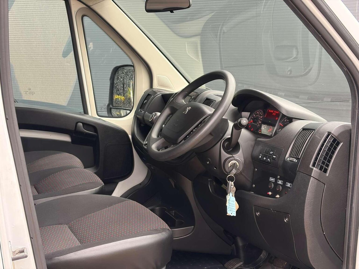 Used Peugeot Boxer 2021 for sale - 77213464: Photo 2