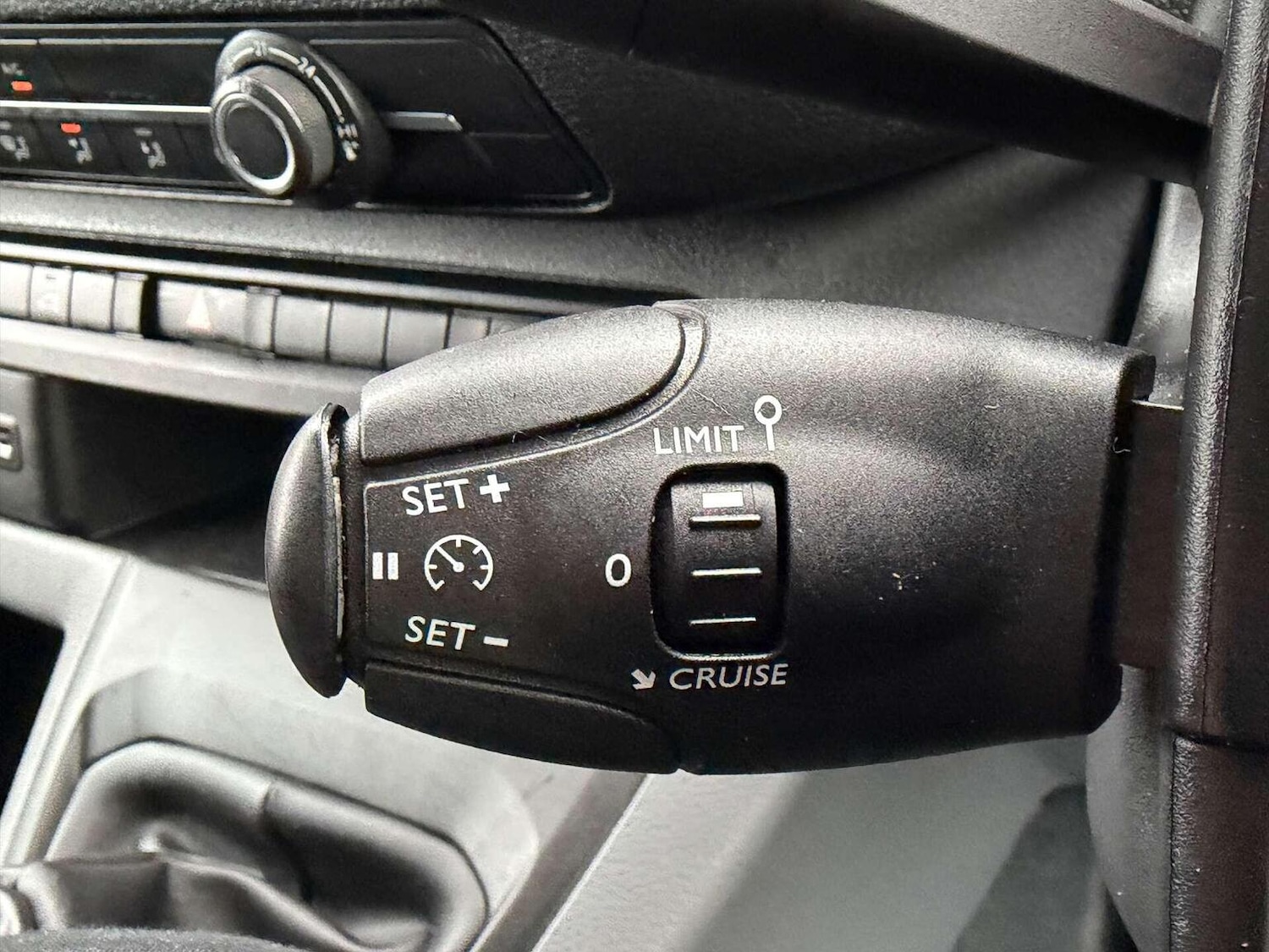 Used Vauxhall Vivaro 2022 for sale - 77154446: Photo 39