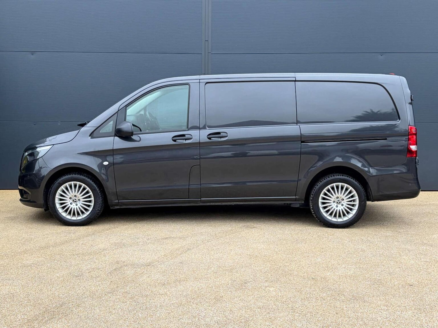 Used Mercedes-Benz Vito 2021 for sale - 77656290: Photo 10