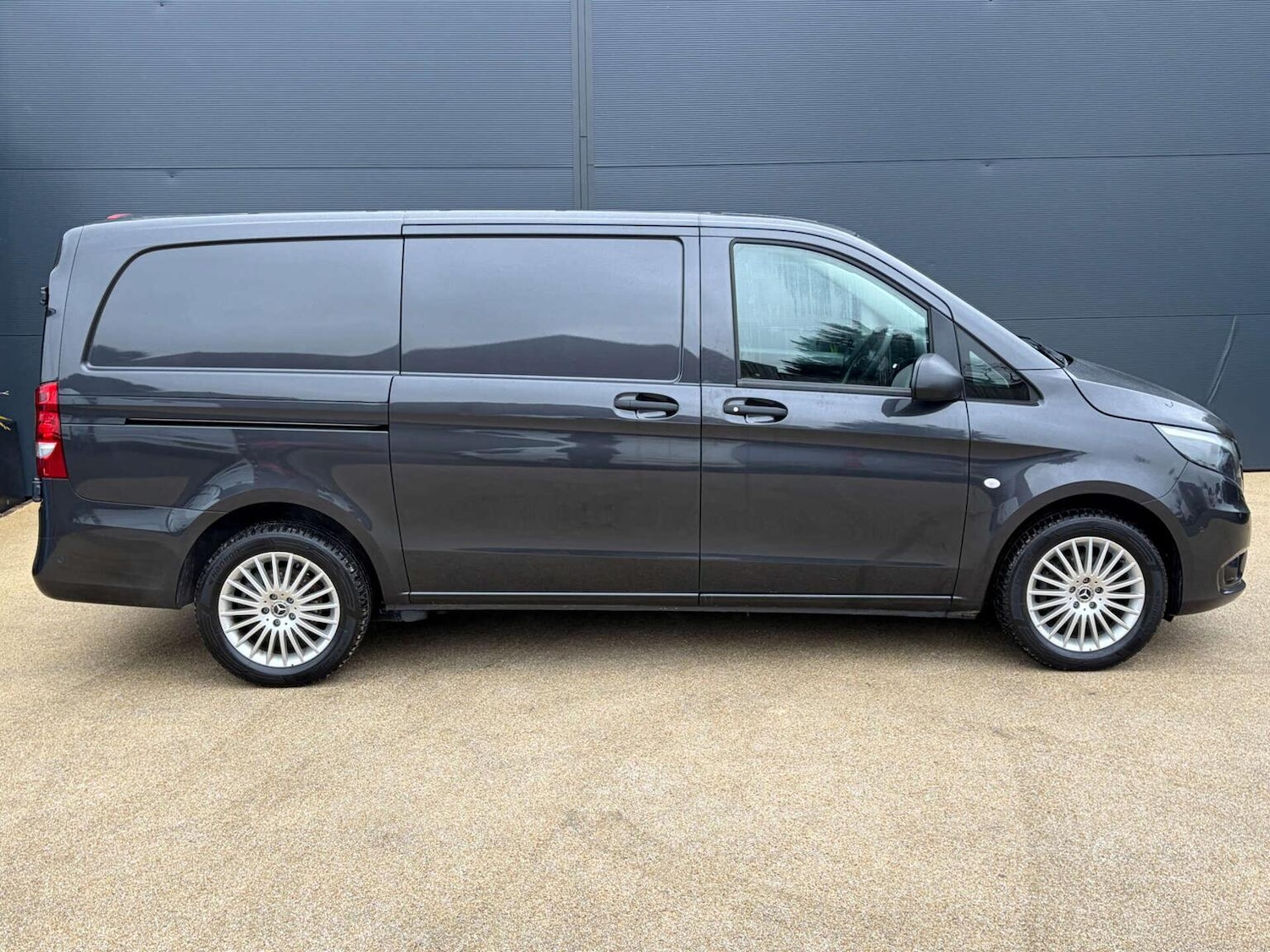 Used Mercedes-Benz Vito 2021 for sale - 77656290: Photo 9