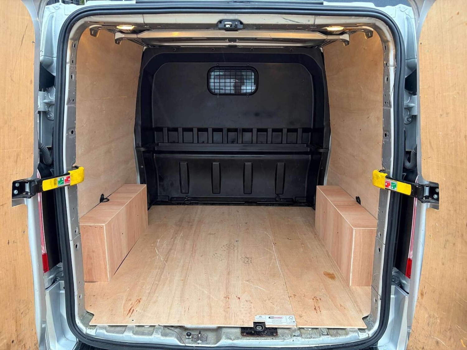 Used Ford Transit Custom 2019 for sale - 77742917: Photo 22