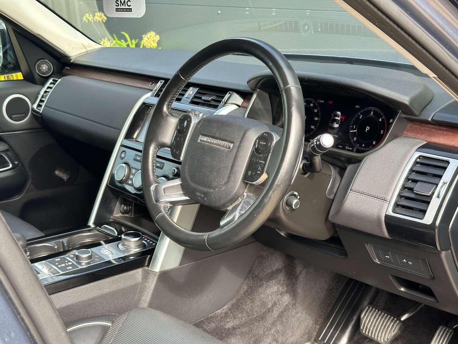 Used Land Rover Discovery 2020 for sale - 76427907: Photo 3