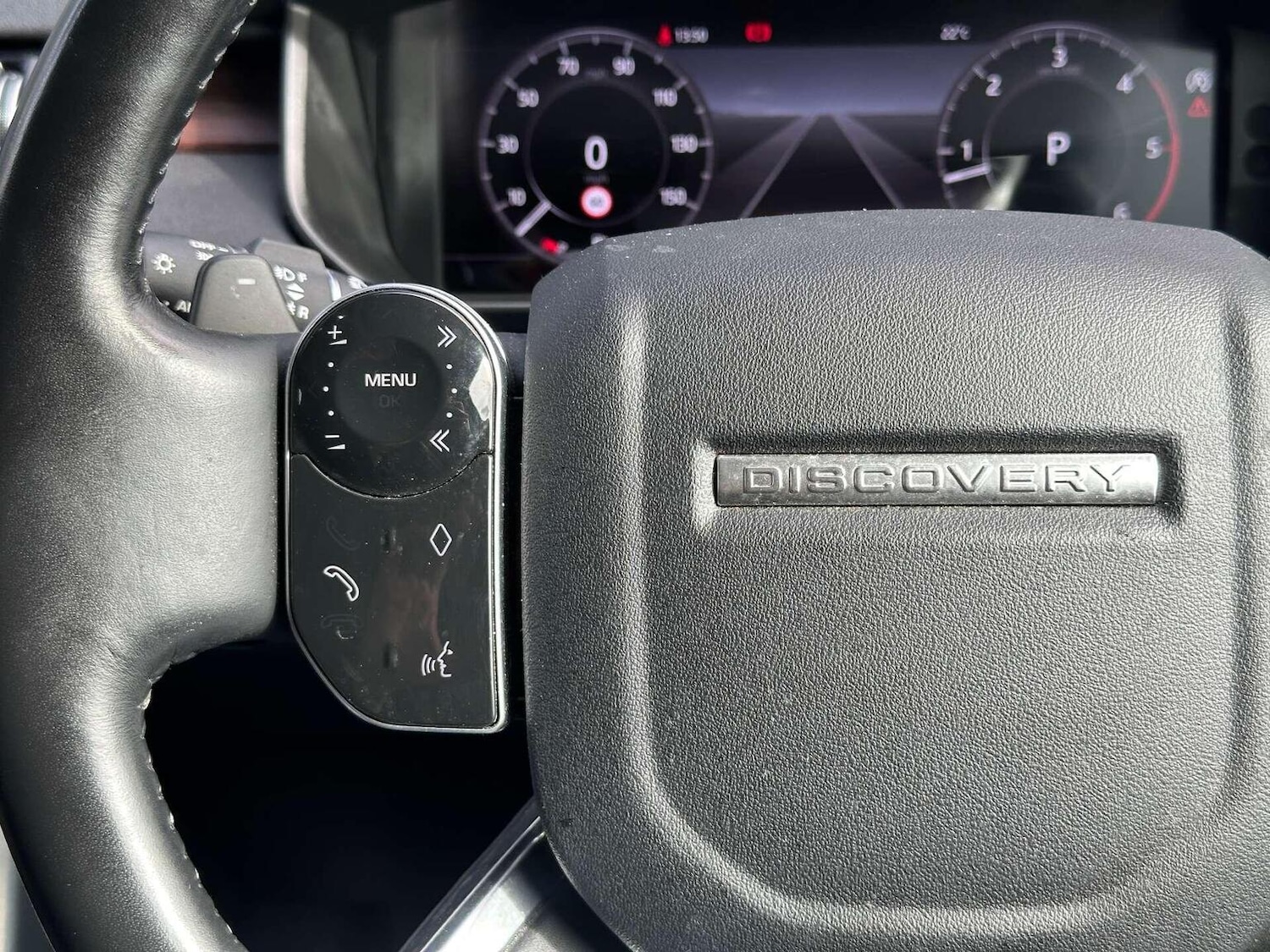 Used Land Rover Discovery 2020 for sale - 76427907: Photo 37