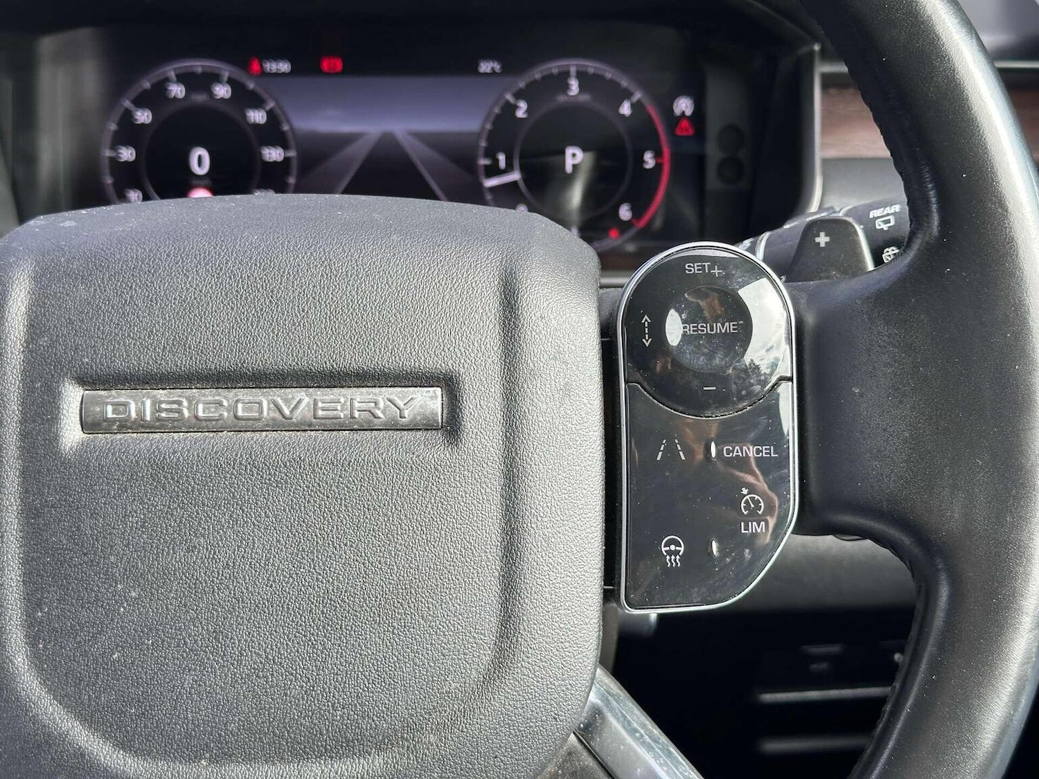 Used Land Rover Discovery 2020 for sale - 76427907: Photo 38