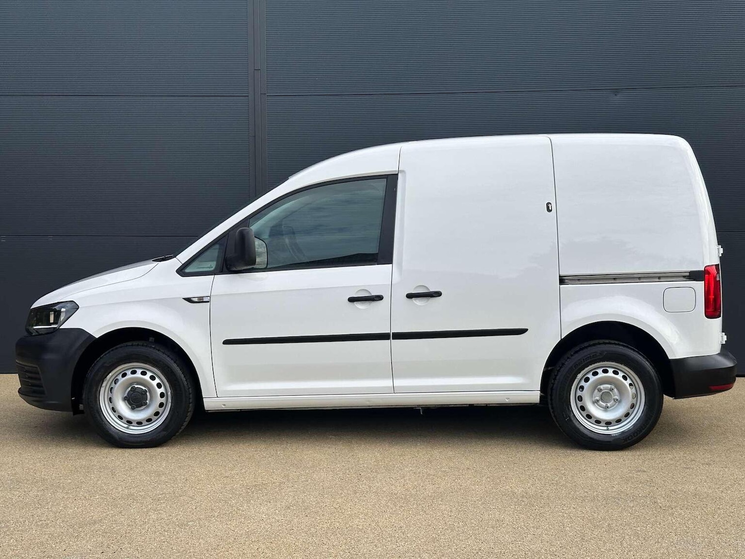 Used Volkswagen Caddy 2019 for sale - 76427906: Photo 11