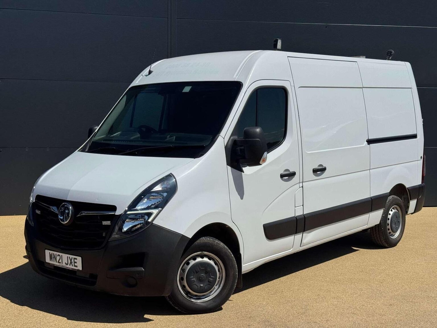 Used Vauxhall Movano 2021 for sale - 76427904: Photo 2