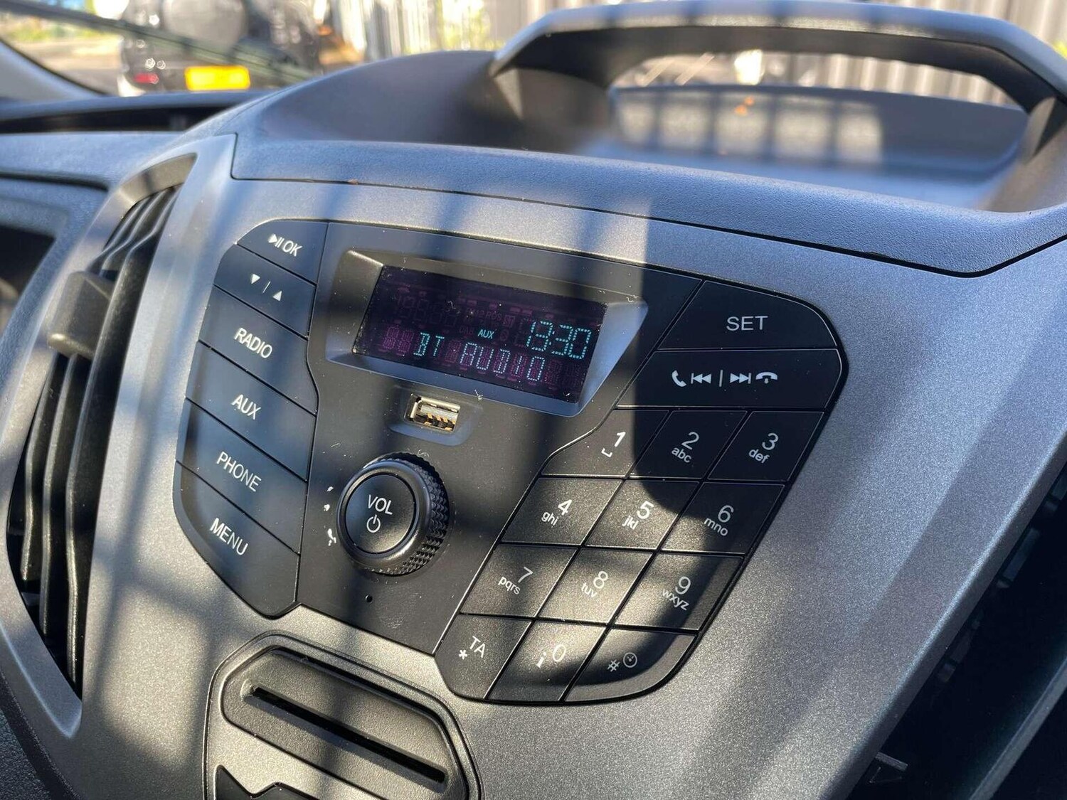 Used Ford Transit 2017 for sale - 76631550: Photo 40