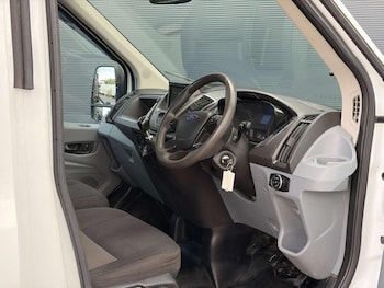 Used Ford Transit 2018 for sale - 78852599: Photo