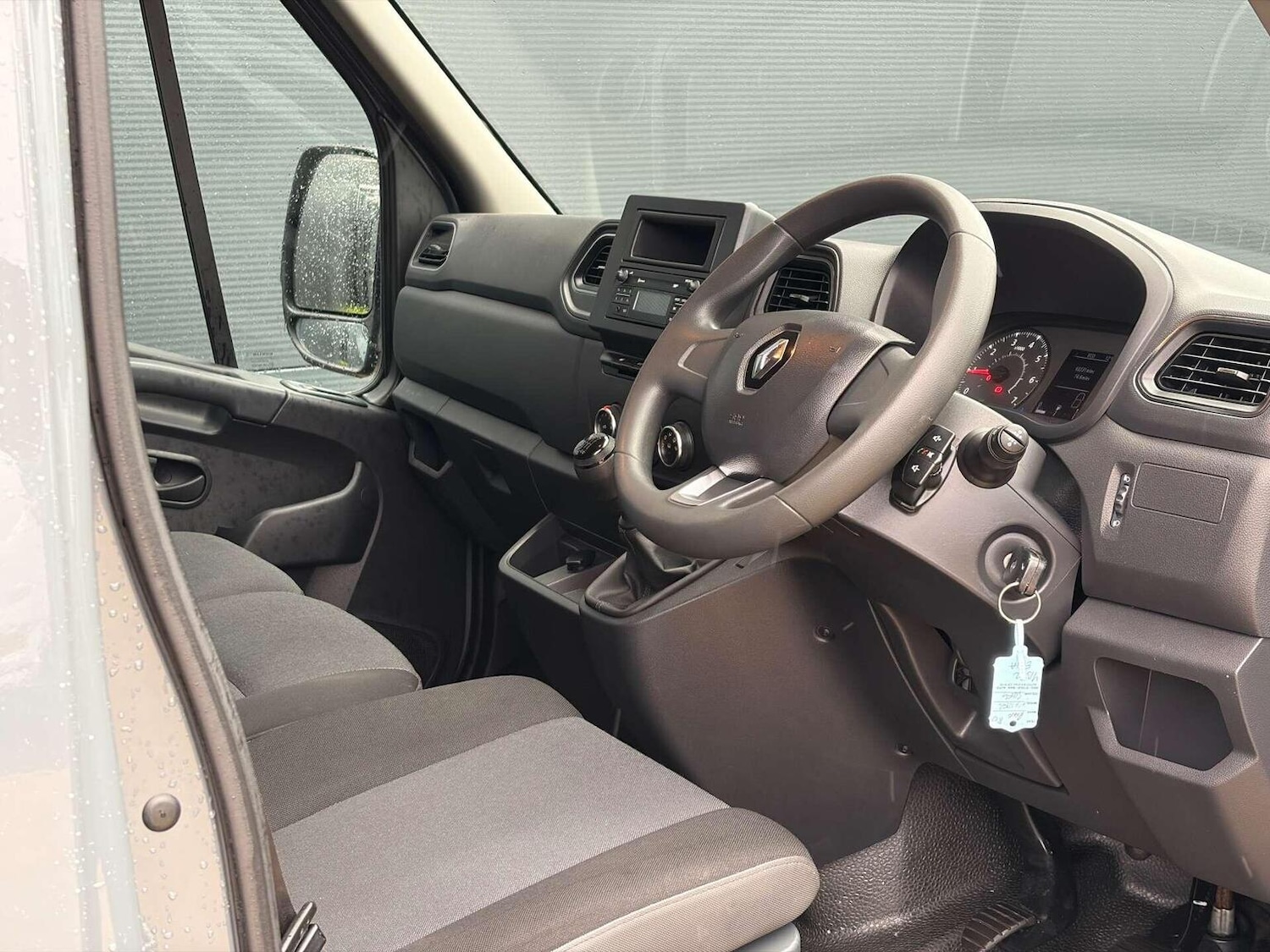 Used Renault Master 2023 for sale - 76884815: Photo 2