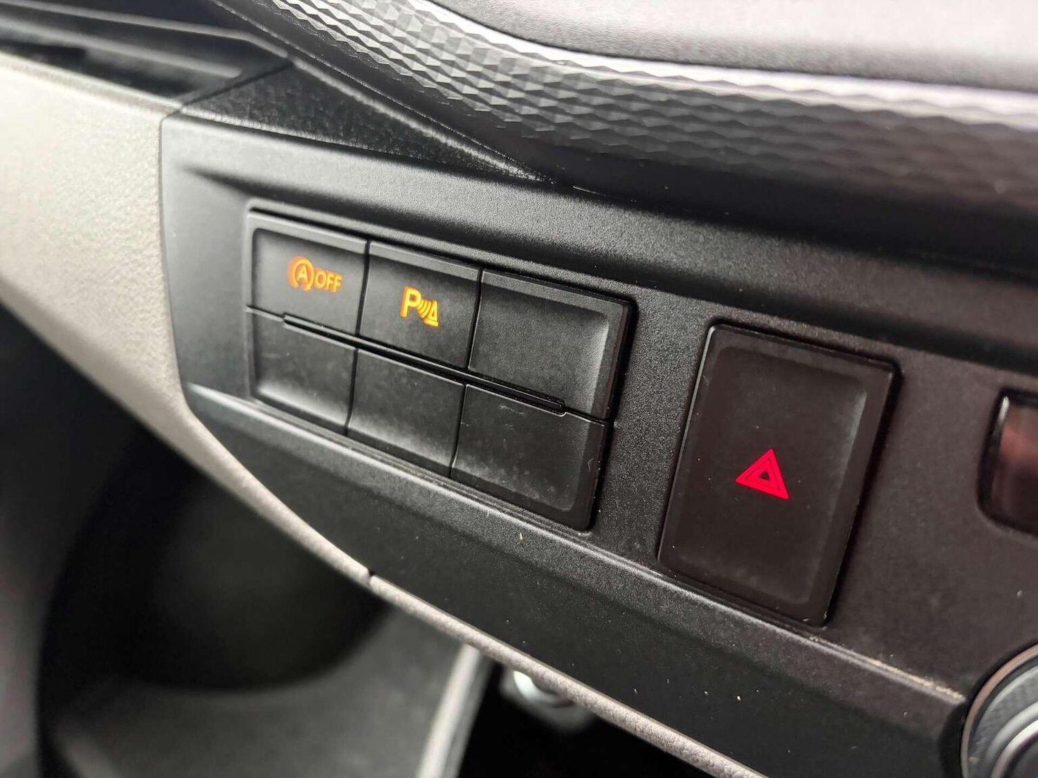 Used Volkswagen Transporter 2023 for sale - 77350121: Photo 35