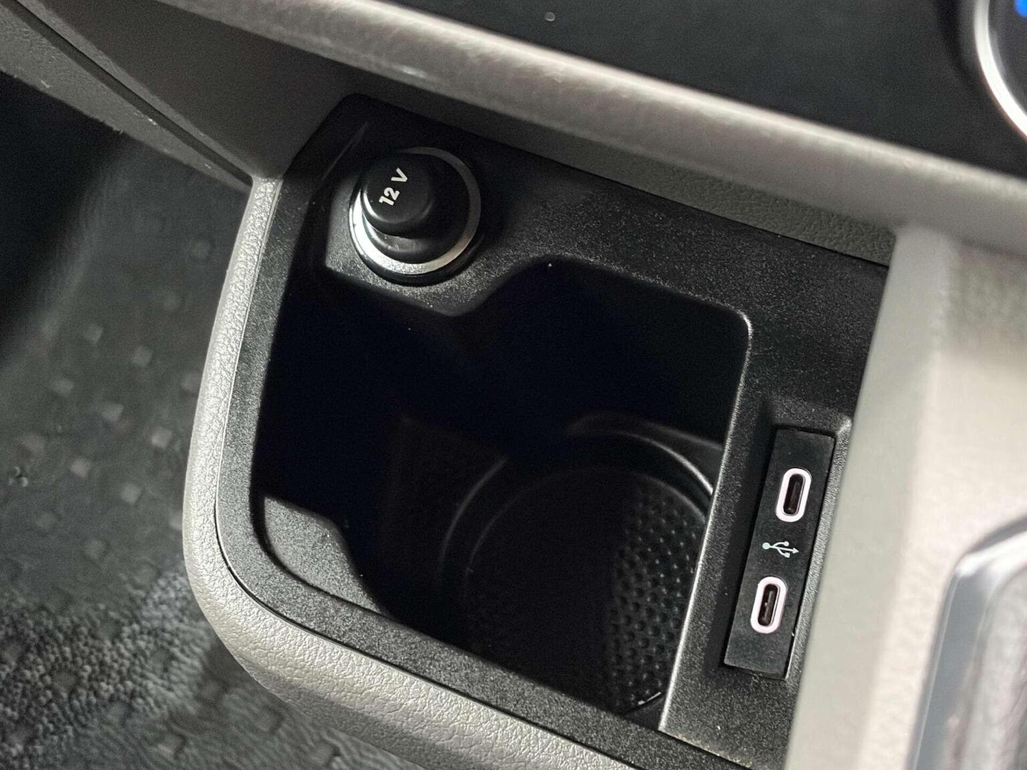 Used Volkswagen Transporter 2023 for sale - 77350121: Photo 39