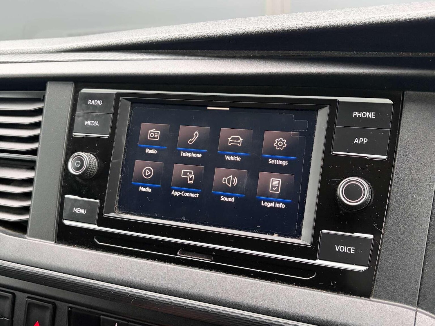 Used Volkswagen Transporter 2023 for sale - 77350121: Photo 47