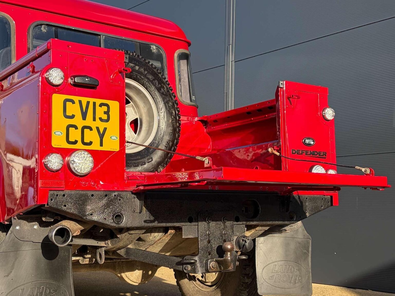 Used Land Rover Defender 2013 for sale - 77023150: Photo 10