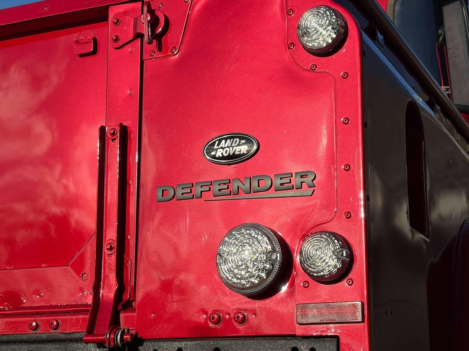 Used Land Rover Defender 2013 for sale - 77023150: Photo 11