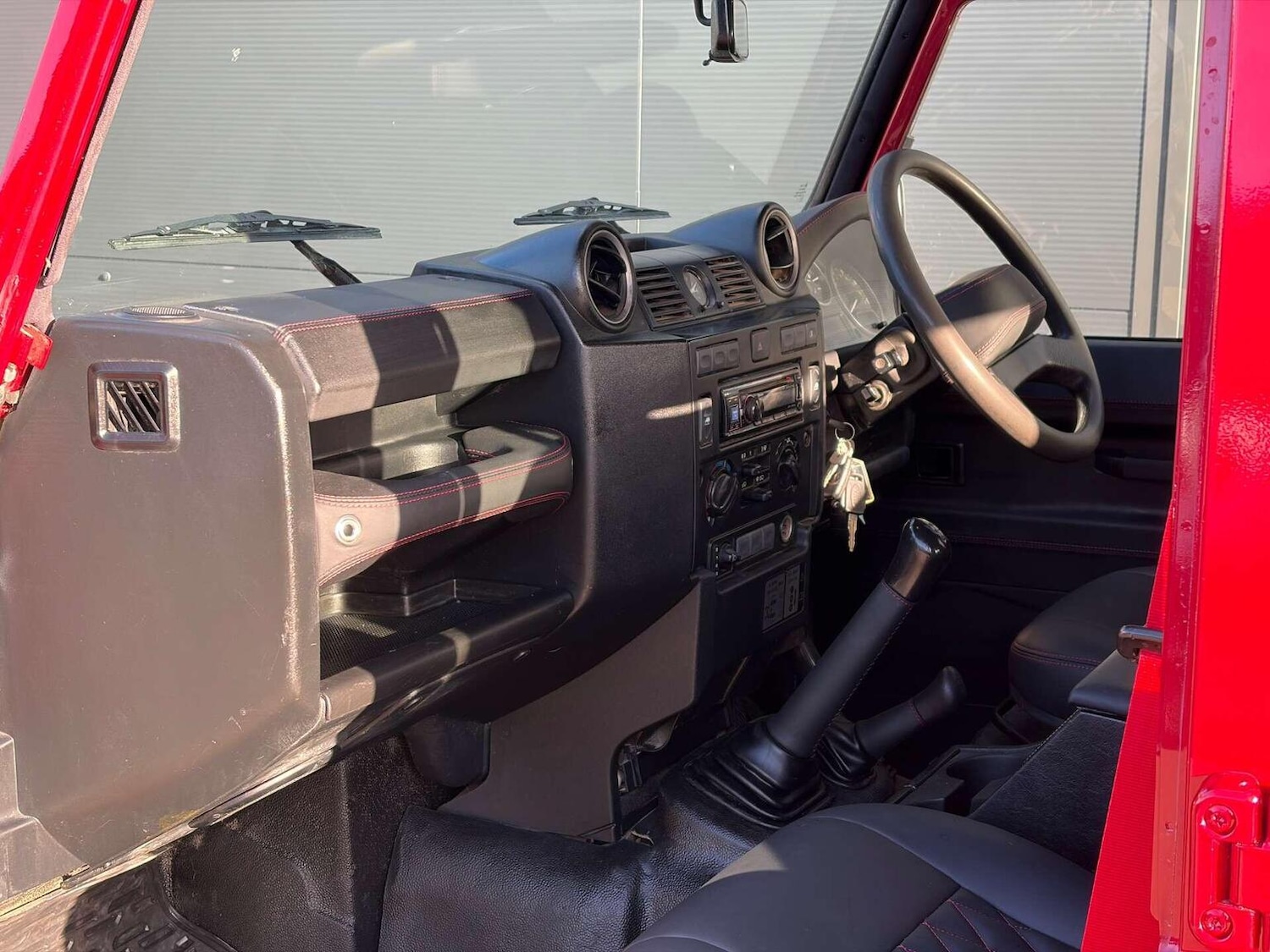 Used Land Rover Defender 2013 for sale - 77023150: Photo 23