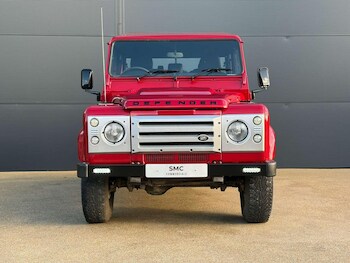 Used Land Rover Defender 110 2013 for sale - 77023150: Photo