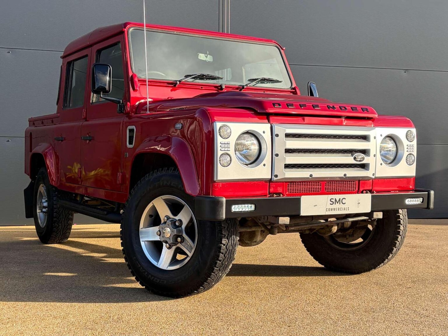 Used Land Rover Defender 2013 for sale - 77023150: Photo 5