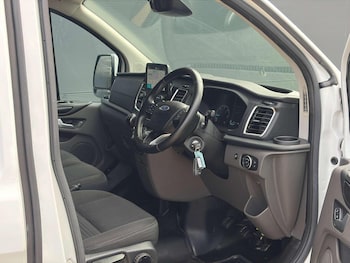 Used Ford Transit Custom 2021 for sale - 77921420: Photo
