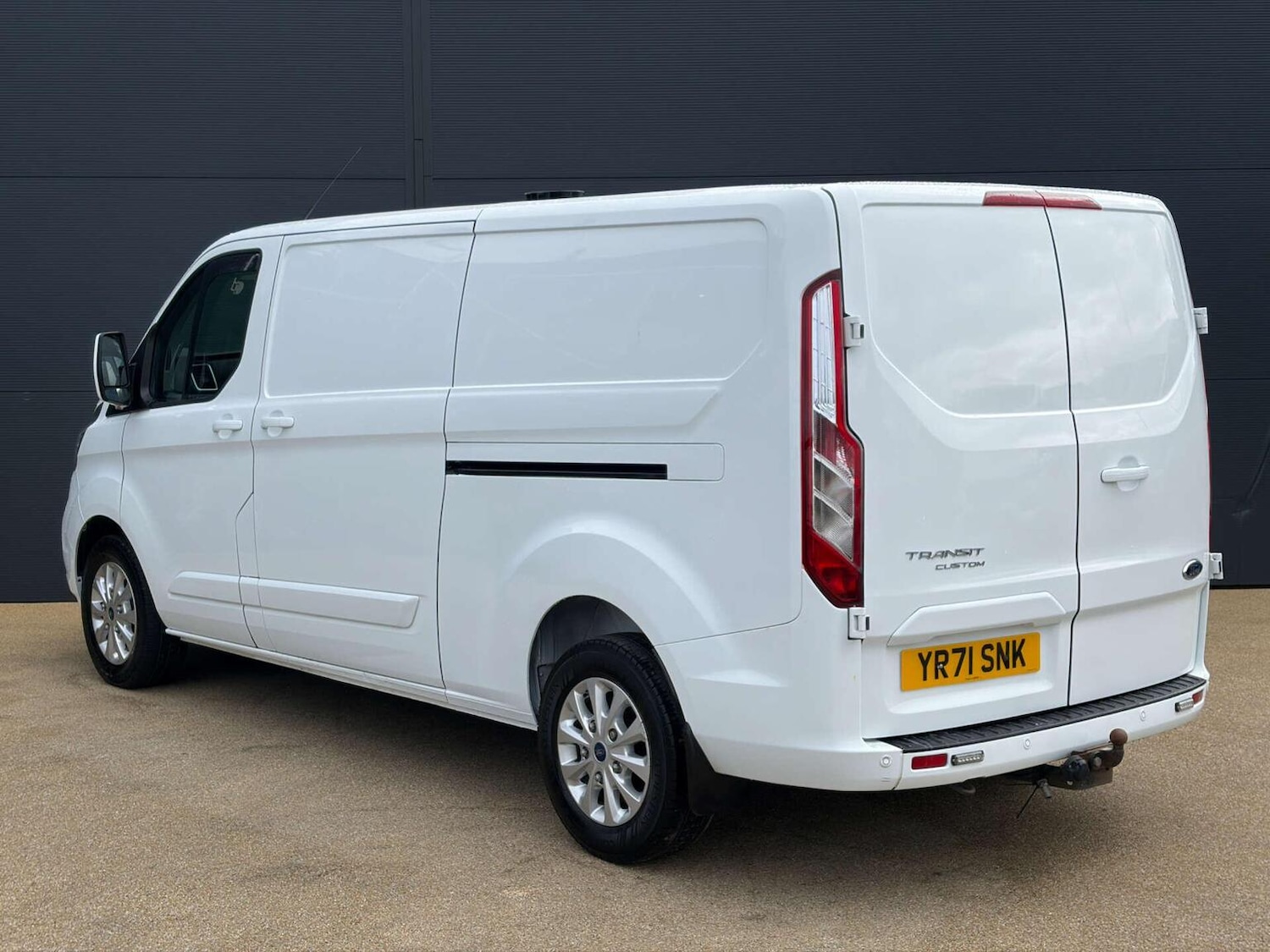 Used Ford Transit Custom 2021 for sale - 77921420: Photo 3
