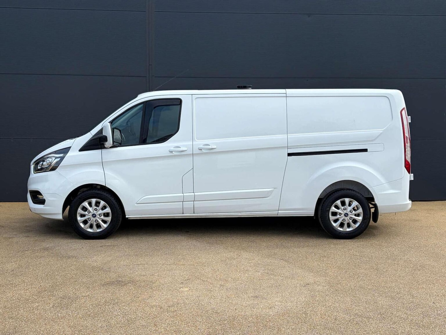 Used Ford Transit Custom 2021 for sale - 77921420: Photo 9