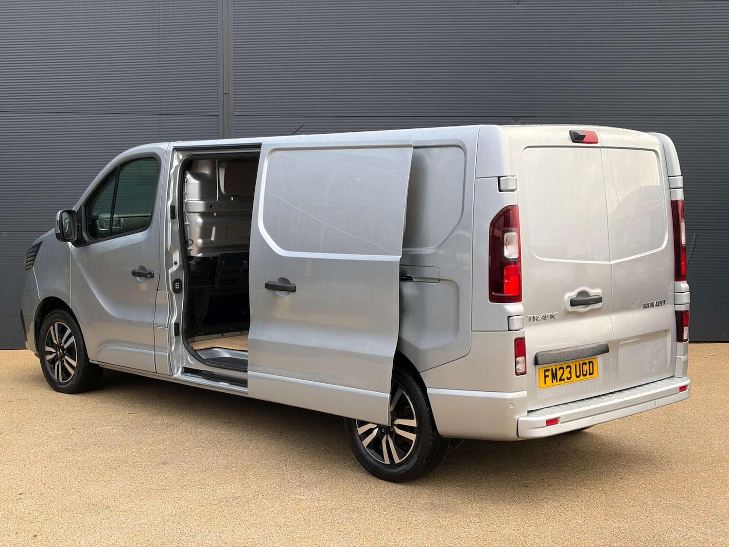 Used Renault Trafic 2023 for sale - 77535942: Photo 13