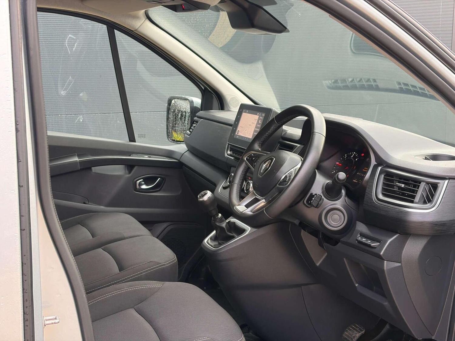 Used Renault Trafic 2023 for sale - 77535942: Photo 2