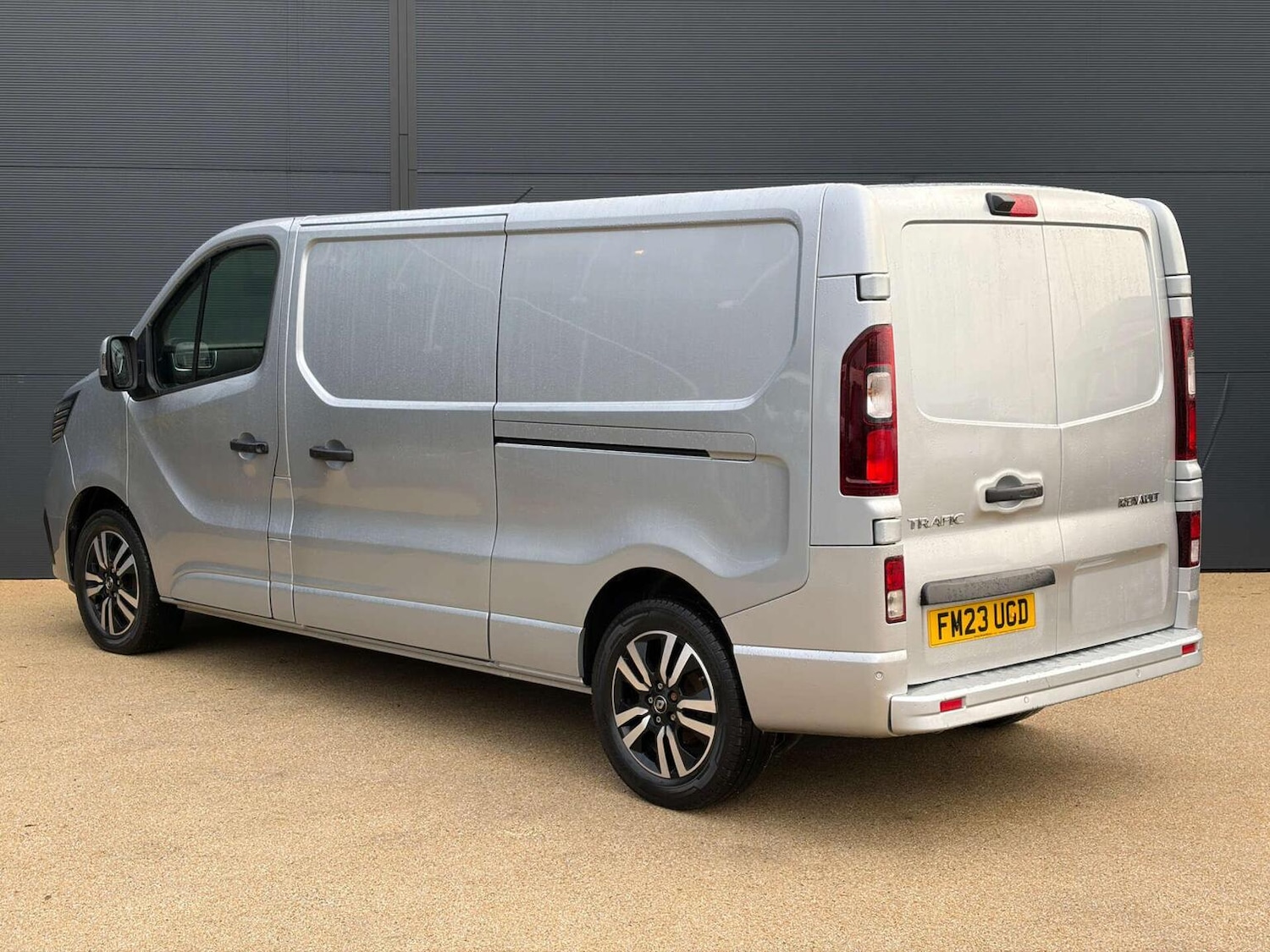 Used Renault Trafic 2023 for sale - 77535942: Photo 3