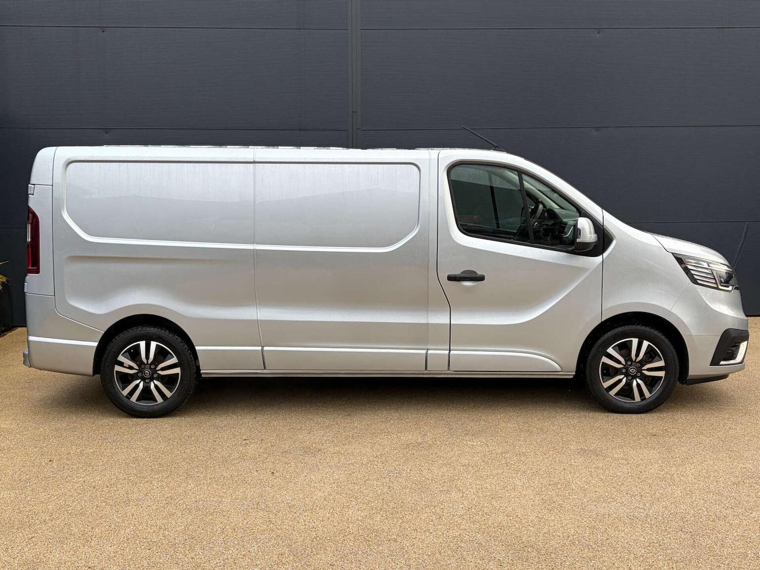 Used Renault Trafic 2023 for sale - 77535942: Photo 9