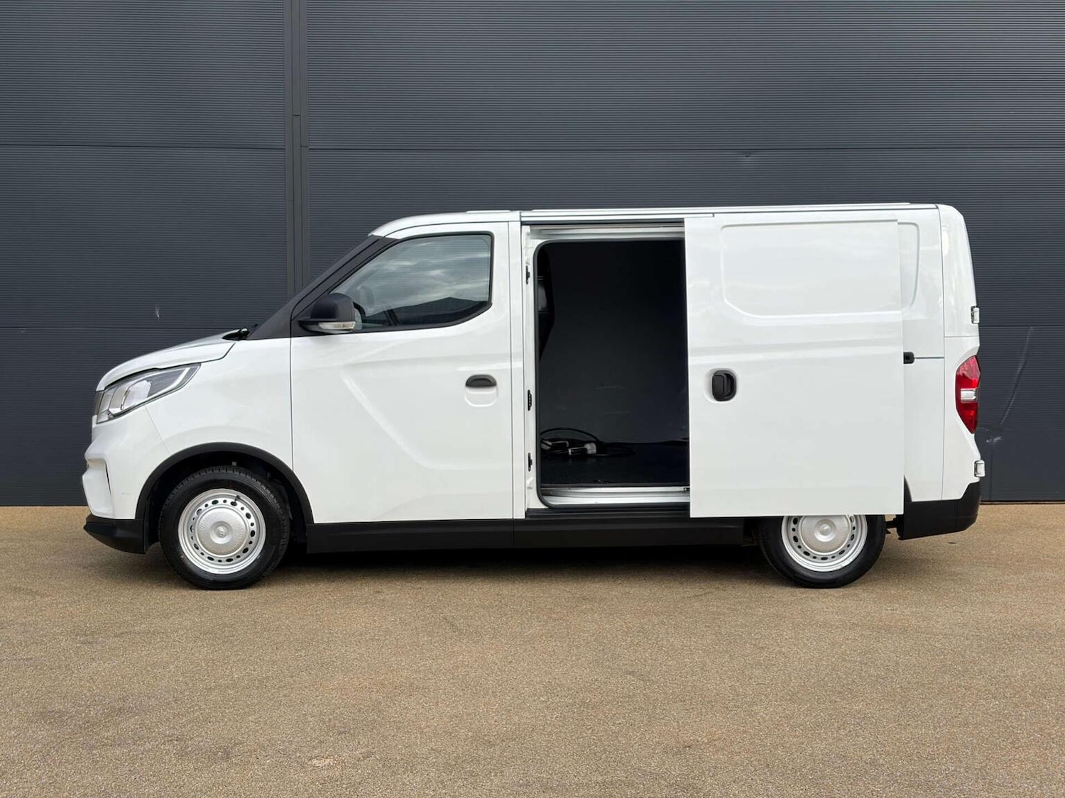 Used Maxus eDeliver 3 2023 for sale - 78112085: Photo 11