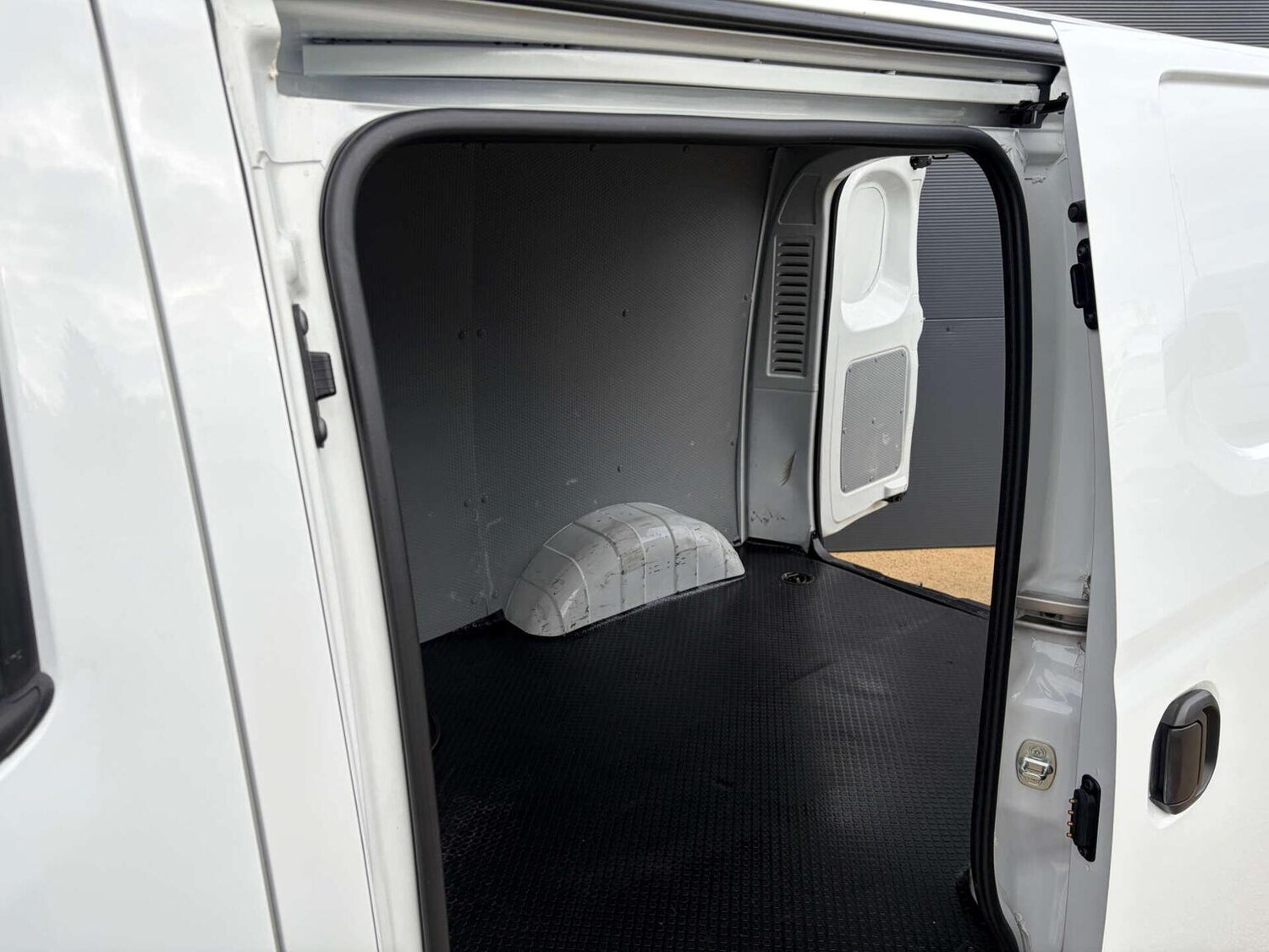 Used Maxus eDeliver 3 2023 for sale - 78112085: Photo 5