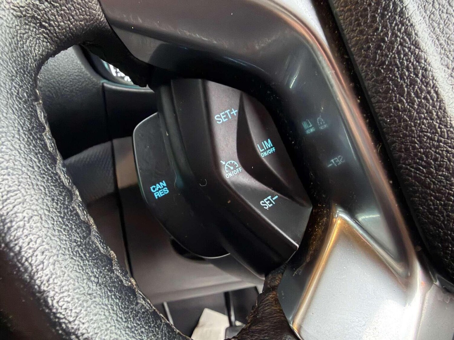 Used Ford Transit Connect 2020 for sale - 77363599: Photo 36