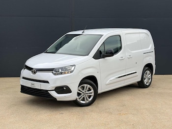 Used Toyota ProAce 2023 for sale - 79644371: Photo