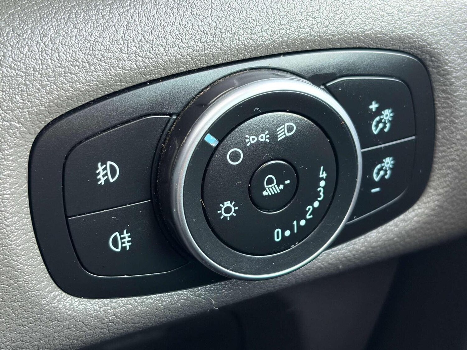 Used Ford Transit Custom 2019 for sale - 77363629: Photo 31