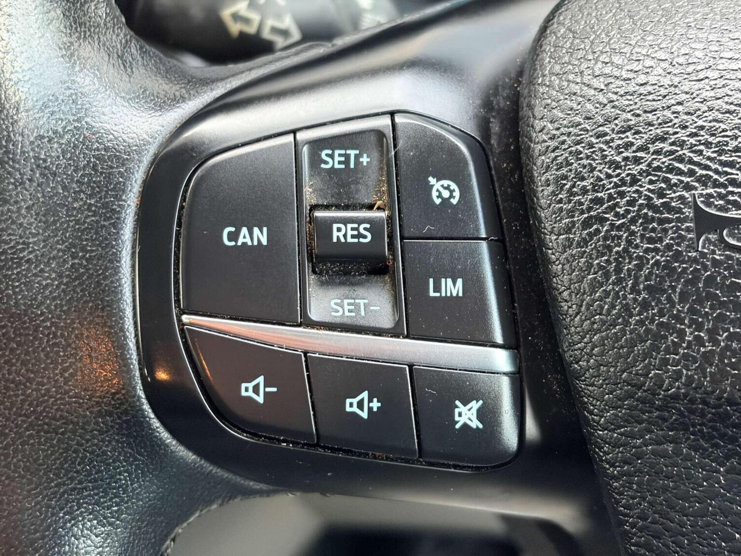 Used Ford Transit Custom 2019 for sale - 77363629: Photo 32