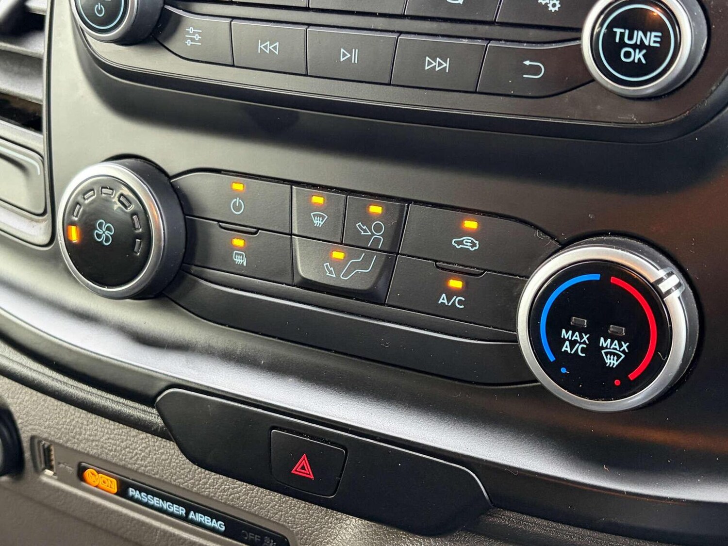 Used Ford Transit Custom 2019 for sale - 77363629: Photo 40