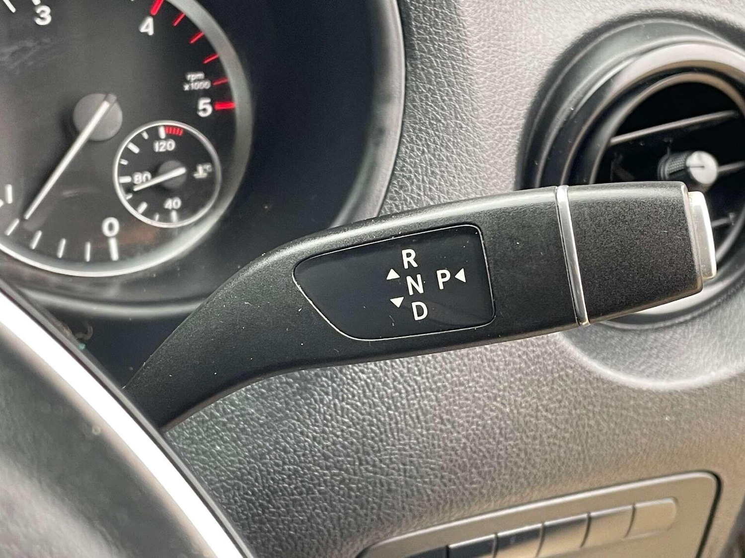 Used Mercedes-Benz Vito 2017 for sale - 76427953: Photo 15