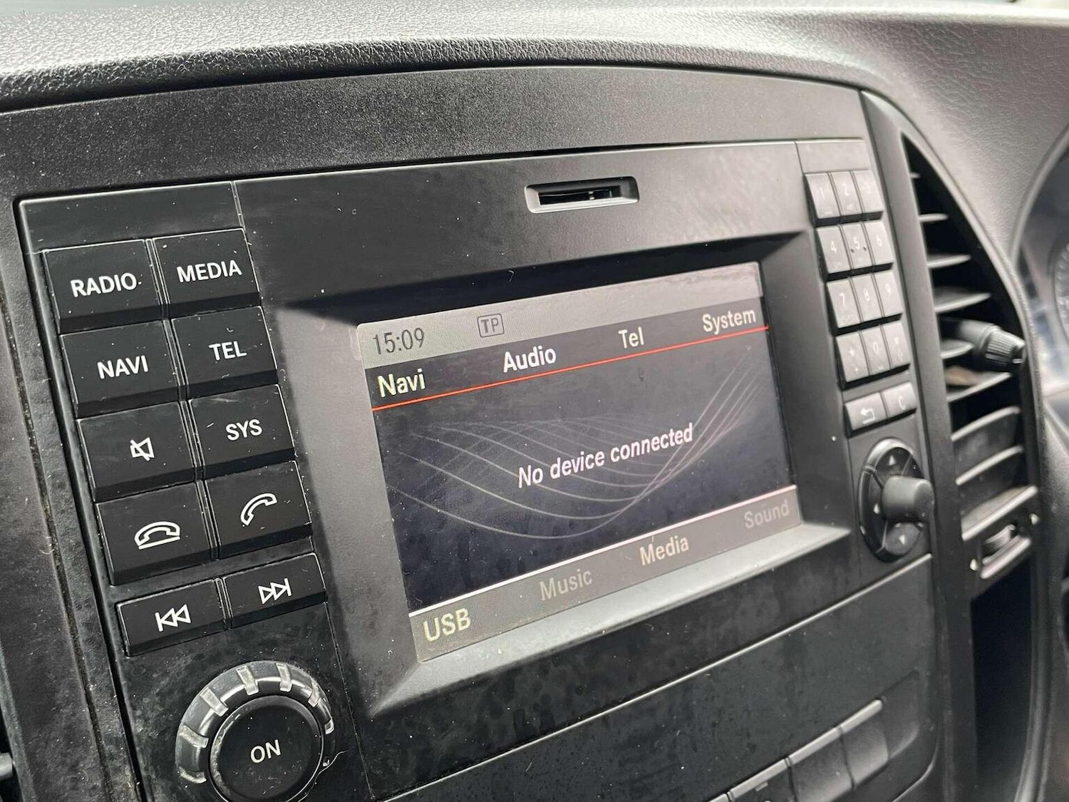 Used Mercedes-Benz Vito 2017 for sale - 76427953: Photo 20