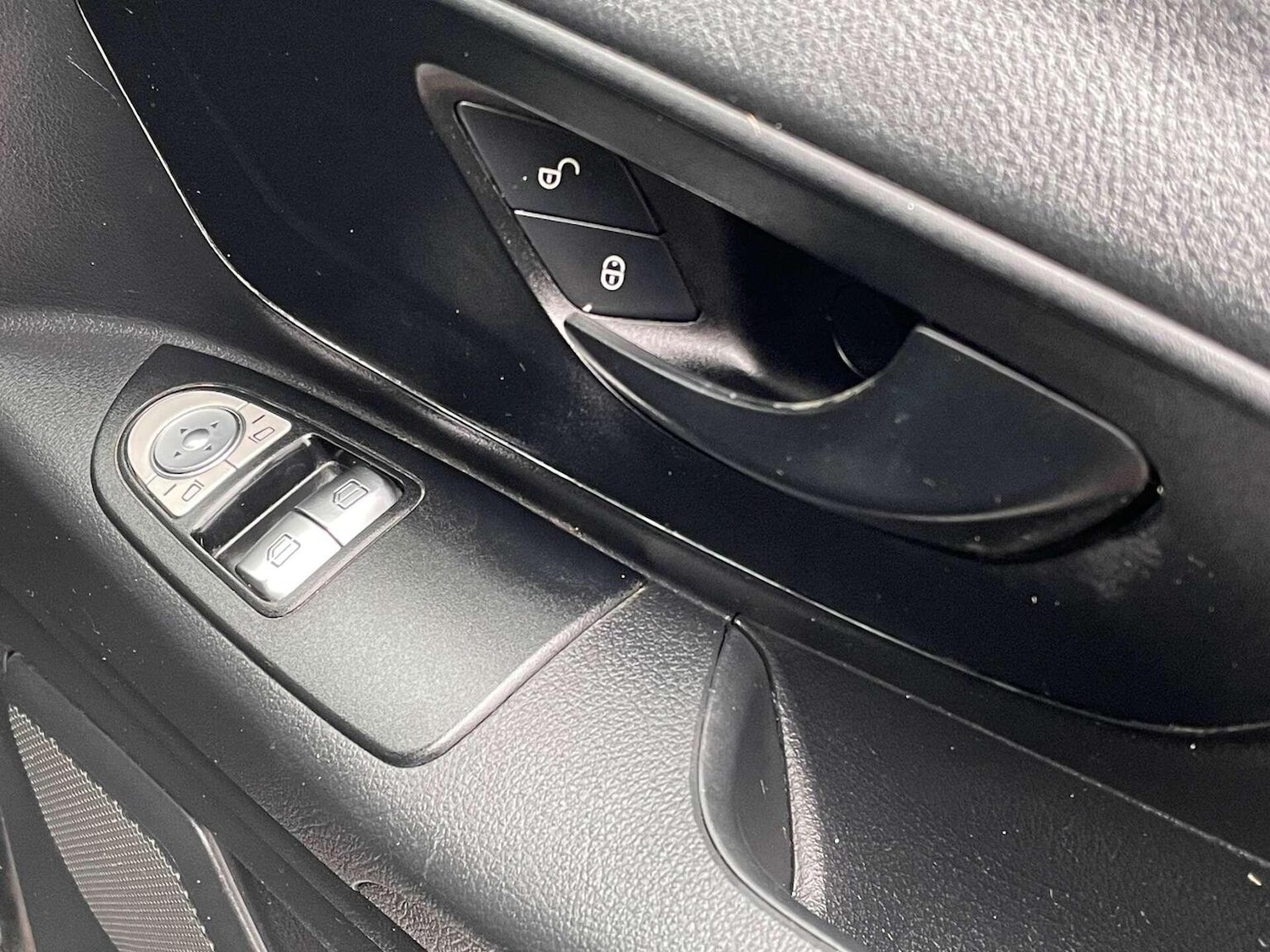 Used Mercedes-Benz Vito 2017 for sale - 76427953: Photo 24