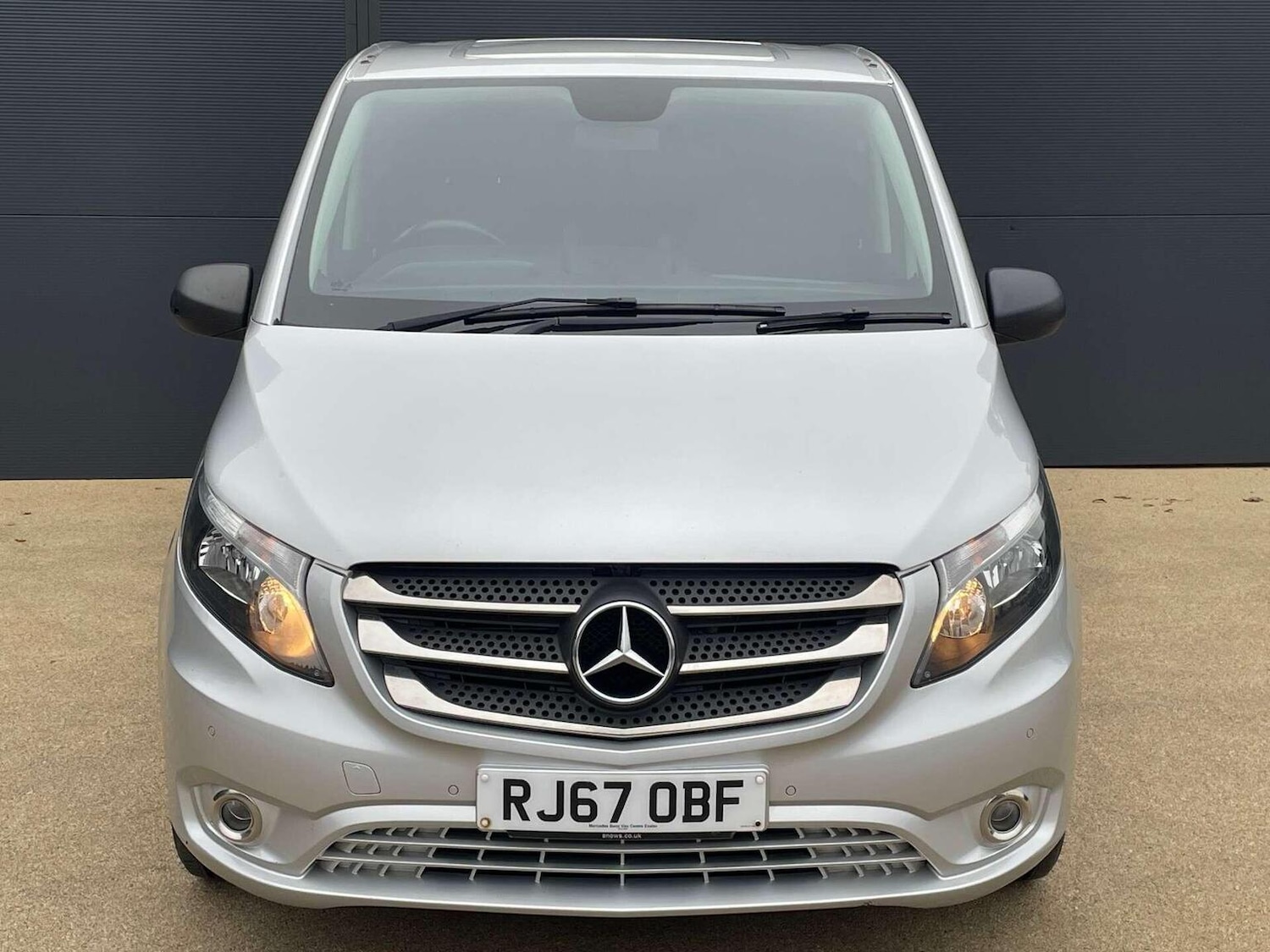Used Mercedes-Benz Vito 2017 for sale - 76427953: Photo 3