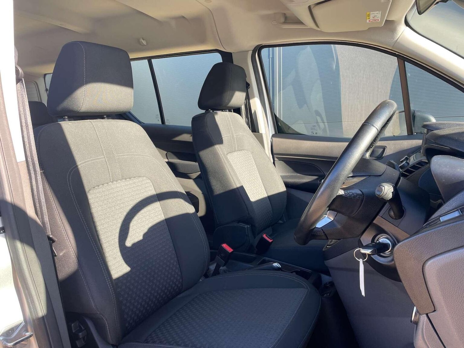 Used Ford Grand Tourneo Connect 2021 for sale - 76631555: Photo 54