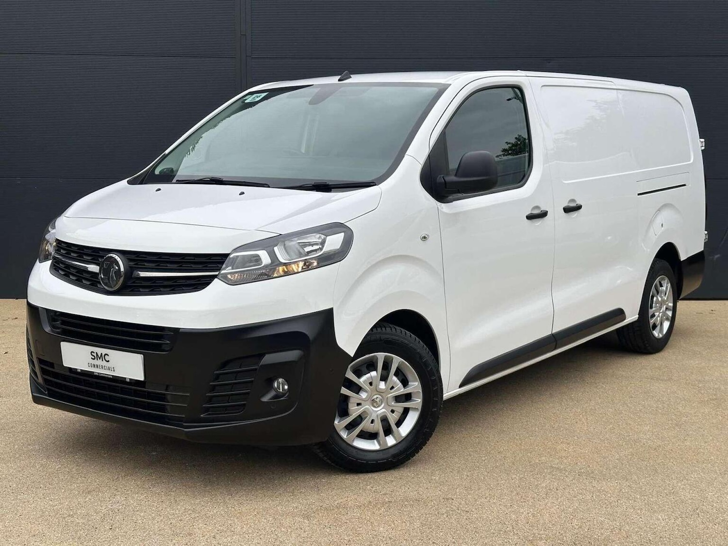 Used Vauxhall Vivaro 2021 for sale - 76427956: Photo 1