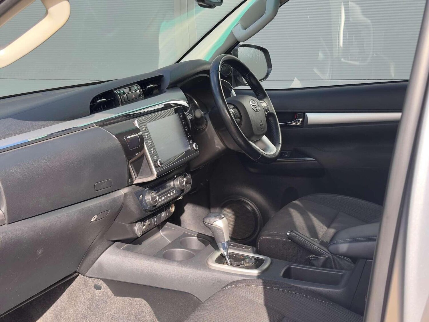 Used Toyota Hilux 2022 for sale - 76427957: Photo 13