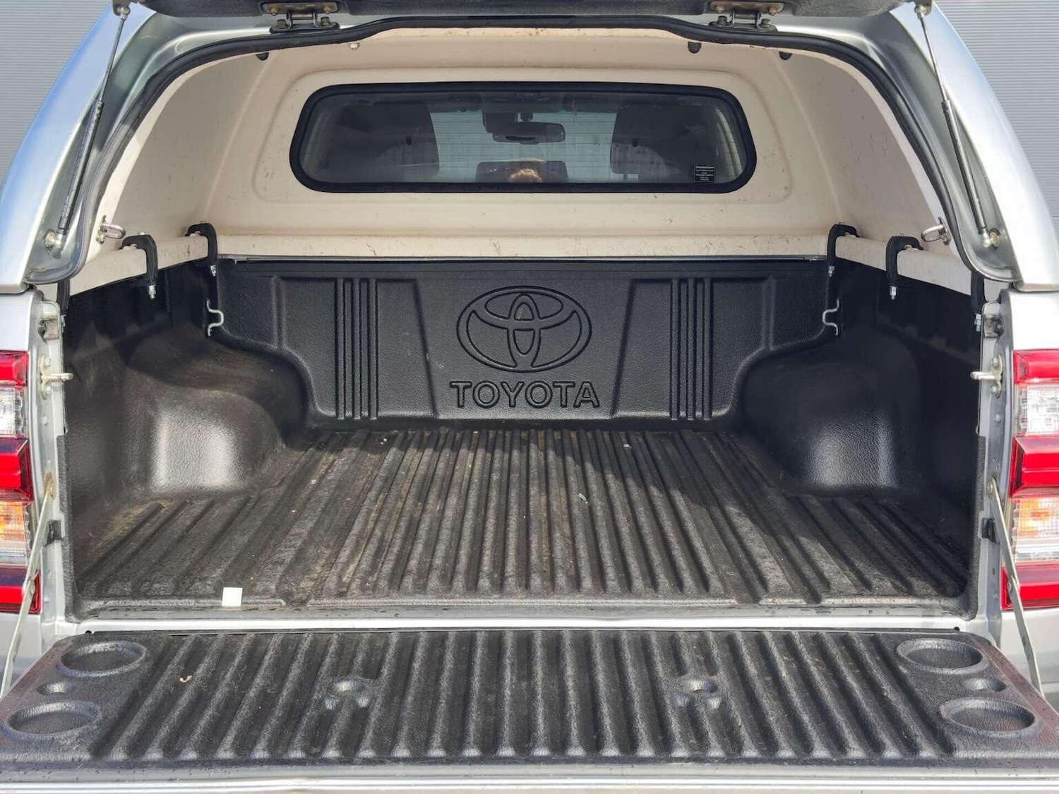 Used Toyota Hilux 2022 for sale - 76427957: Photo 20