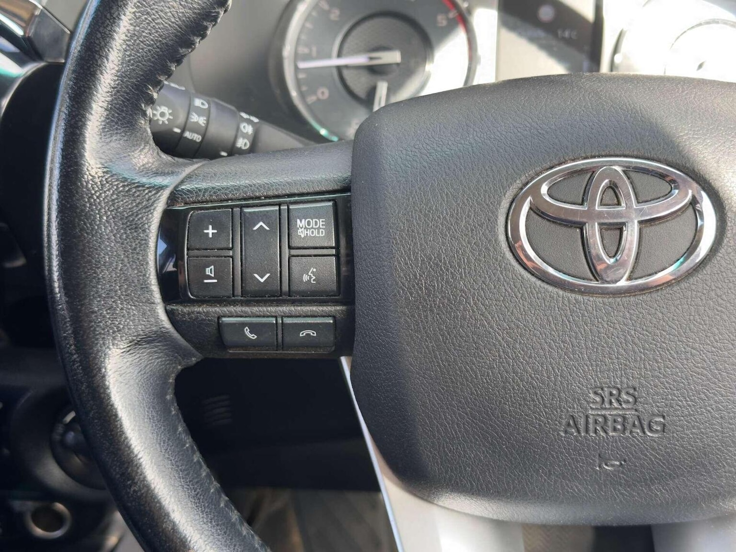 Used Toyota Hilux 2022 for sale - 76427957: Photo 26