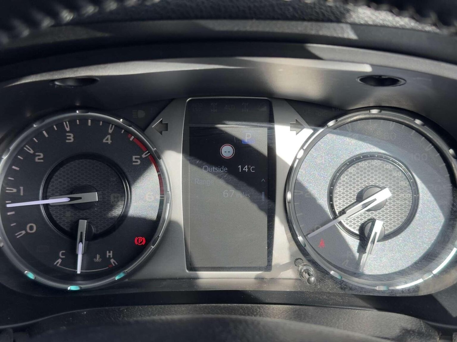 Used Toyota Hilux 2022 for sale - 76427957: Photo 28